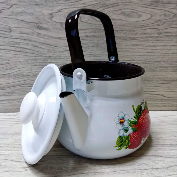 Чайник 2,5 литра (Сочная клубника) Чайник 2,5 литра (Сочная клубника)