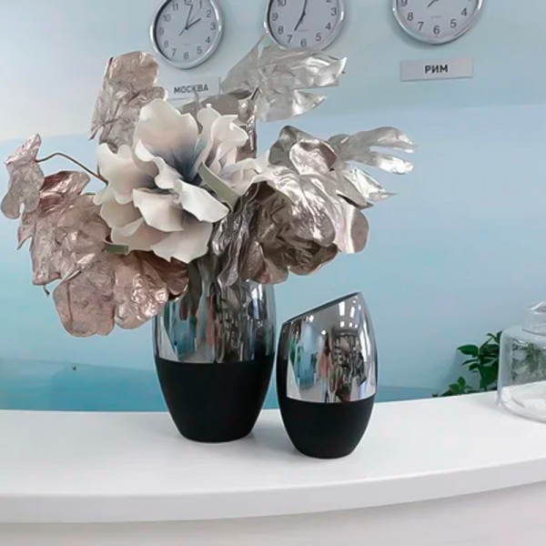 Декоративная ваза из стекла с напылением 14,5х23 см (серо-чёрный) Декоративная ваза из стекла с напылением 14,5х23 см (серо-чёрный)